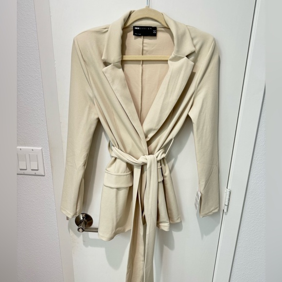 ASOS Blazer - Picture 2 of 3